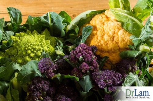 Exhaustion and menopause symptoms can be lowered through the consumption of cruciferous vegetables