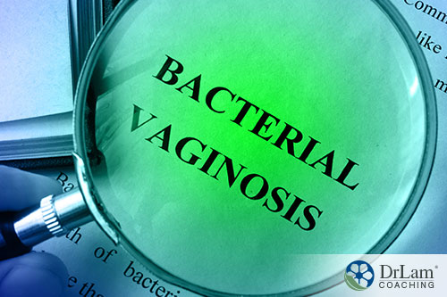 an image of bacterial vaginosis presented in magnifying glass